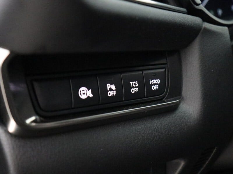 Mazda CX-30 (12)