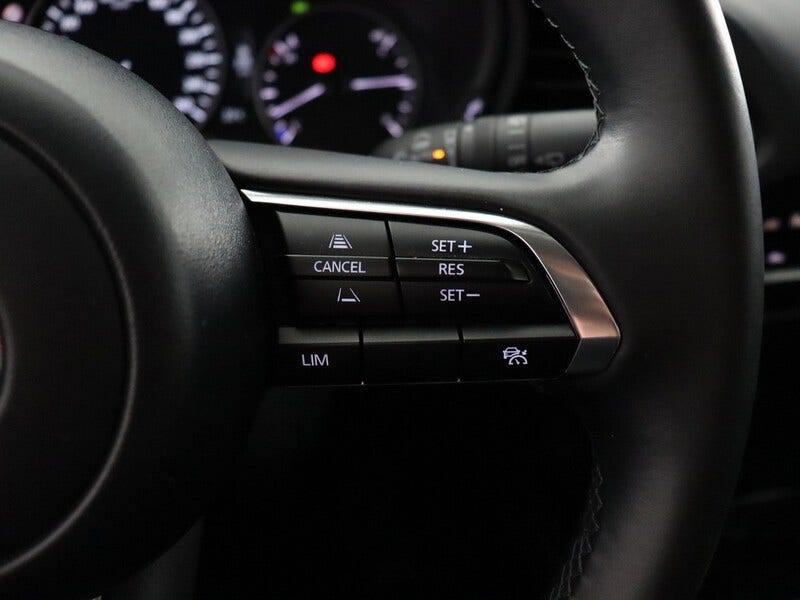 Mazda CX-30 (16)