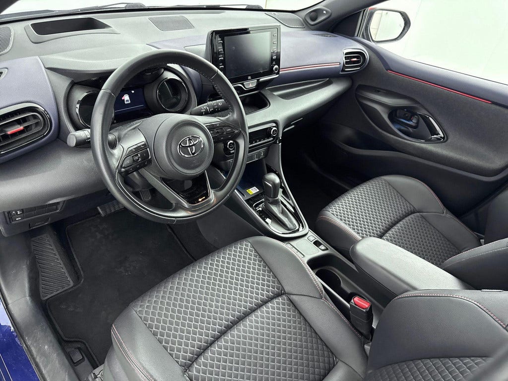 Toyota Yaris (9)