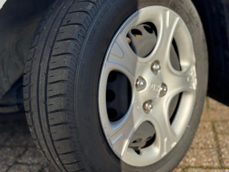 Kia Picanto (21)