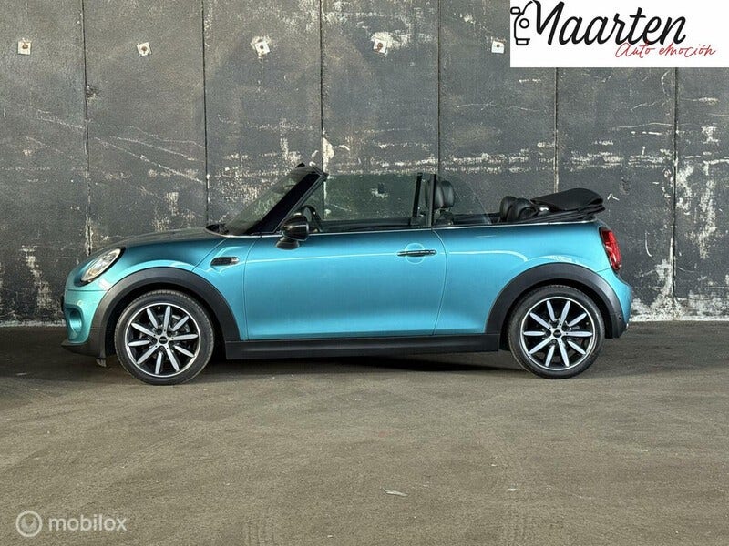 MINI Cooper Cabrio