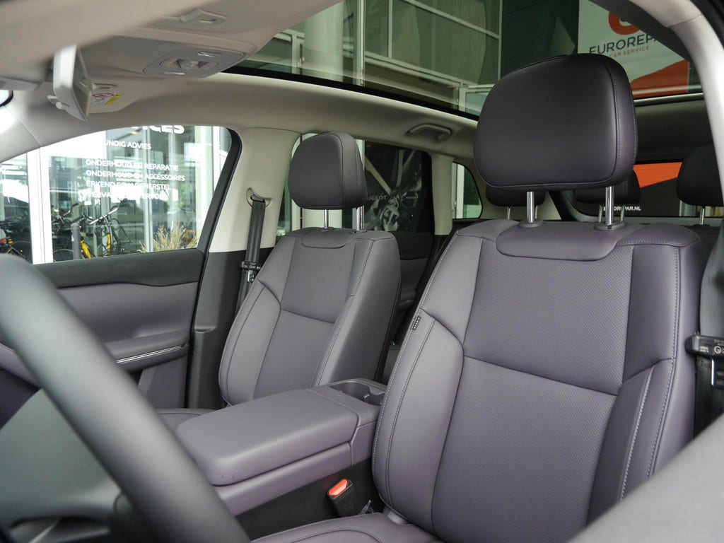 Leapmotor C10 (10)