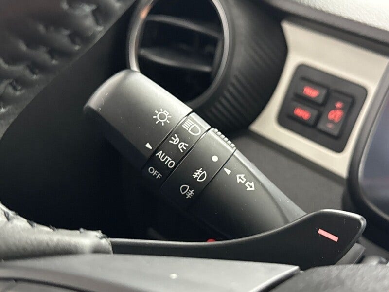 Suzuki Ignis (23)