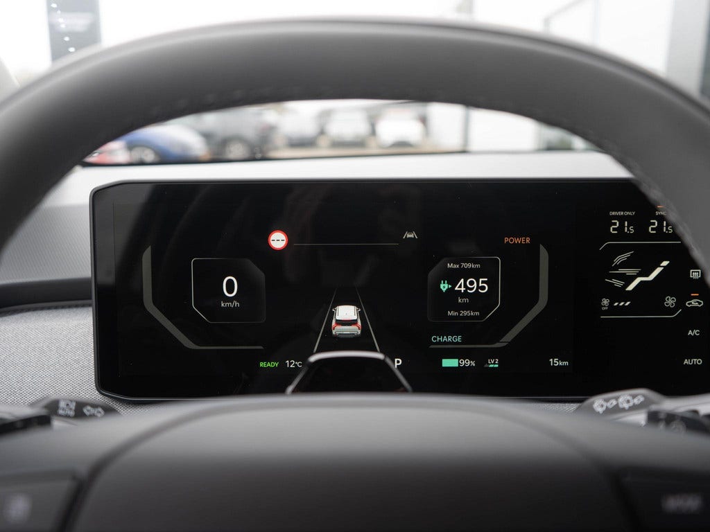 Kia EV3 (14)