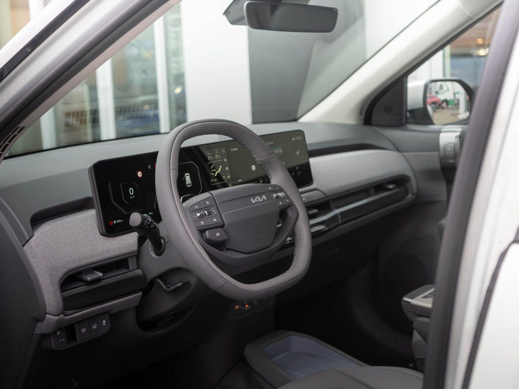 Kia EV3 (15)