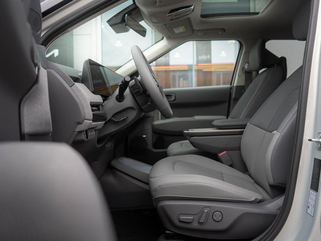 Kia EV3 (21)