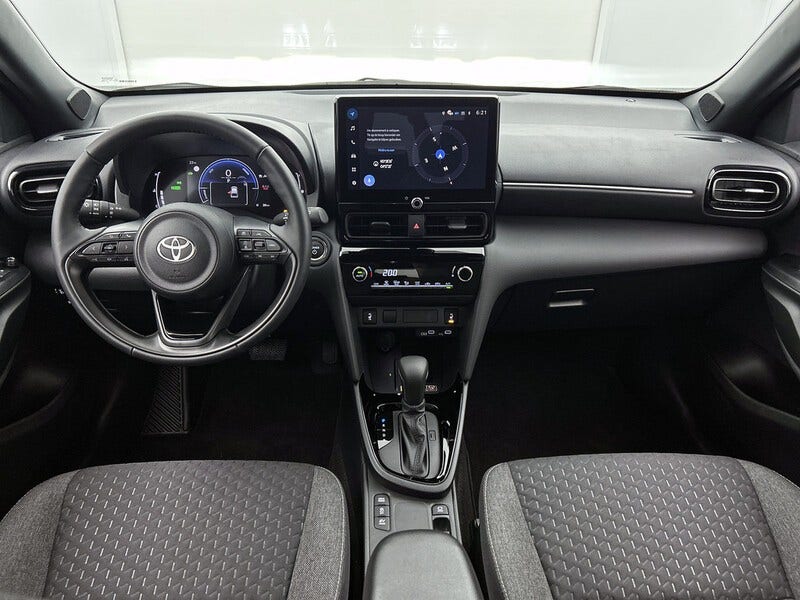 Toyota Yaris Cross (4)