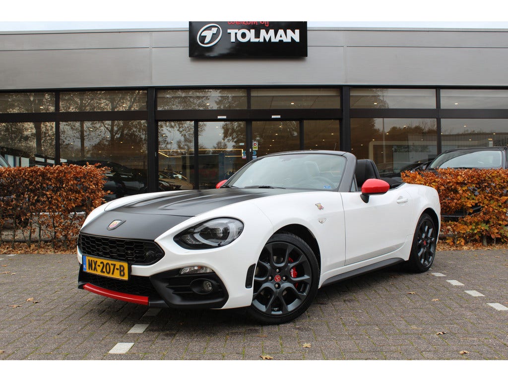 Abarth 124 Spider
