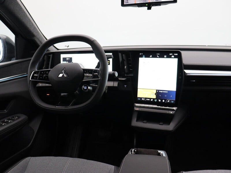 Mitsubishi Eclipse Cross (3)