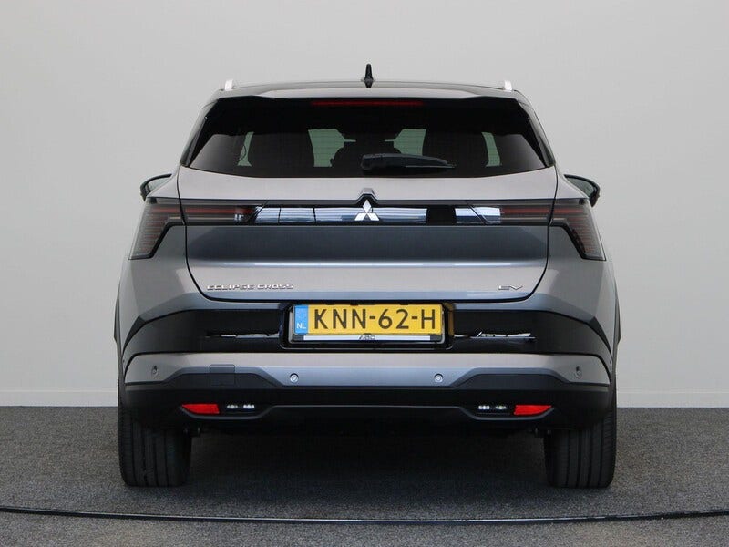 Mitsubishi Eclipse Cross (6)