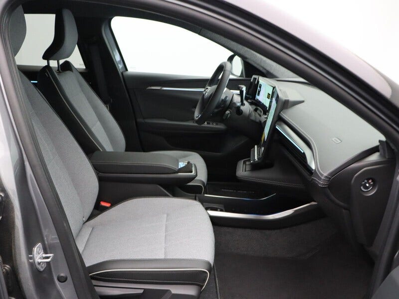 Mitsubishi Eclipse Cross (13)