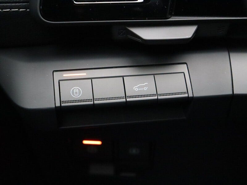 Mitsubishi Eclipse Cross (20)