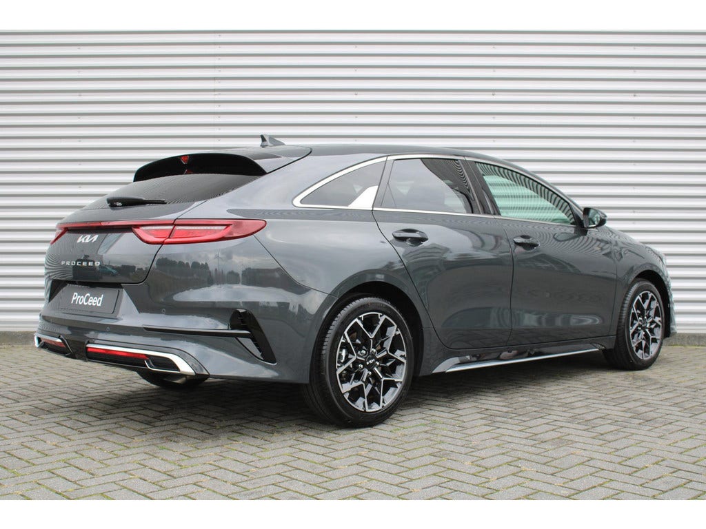 Kia ProCeed (3)