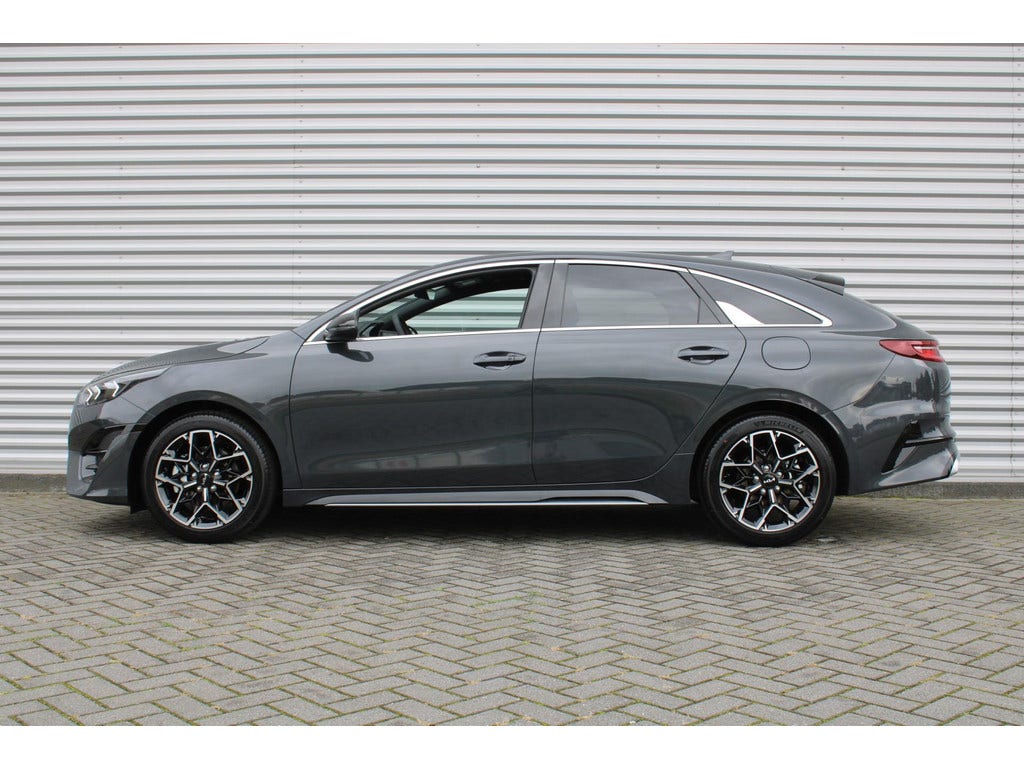 Kia ProCeed (5)