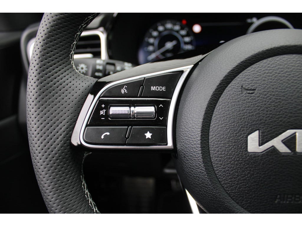 Kia ProCeed (9)