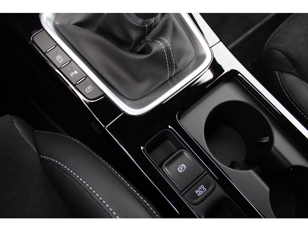 Kia ProCeed (18)