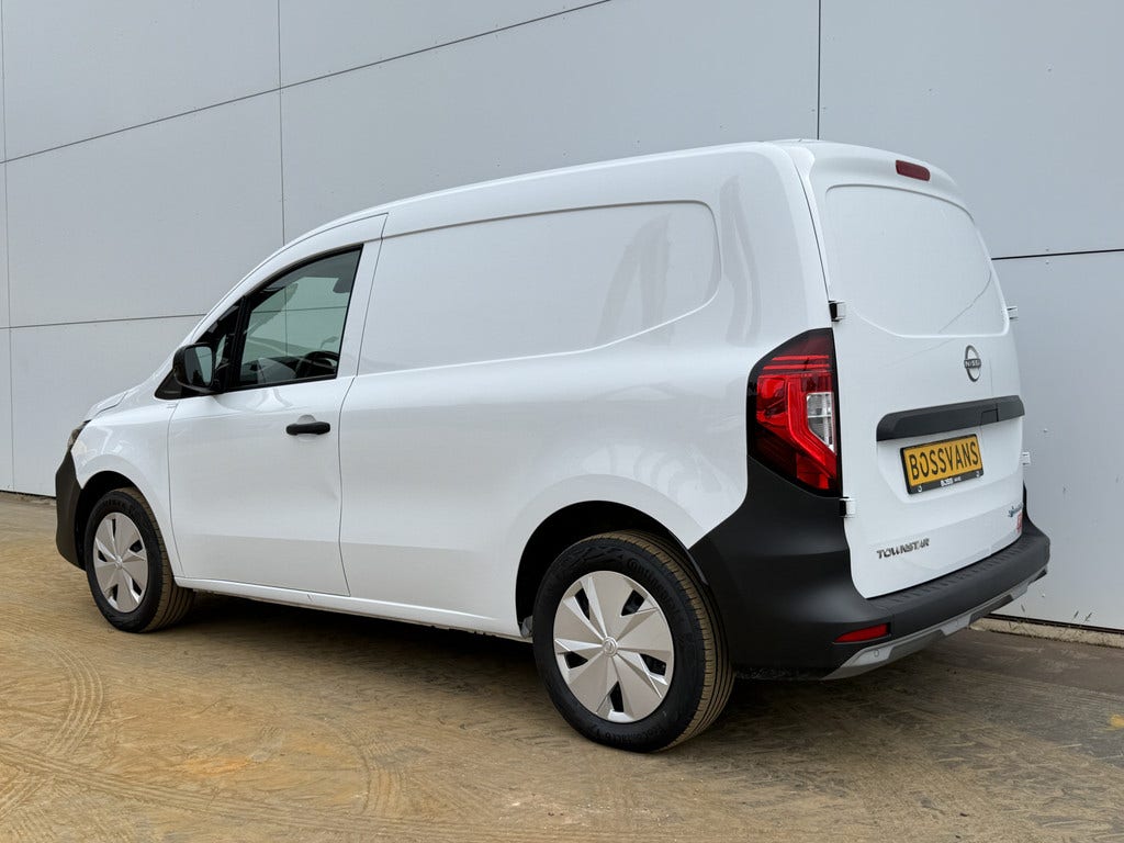 Nissan Townstar (3)