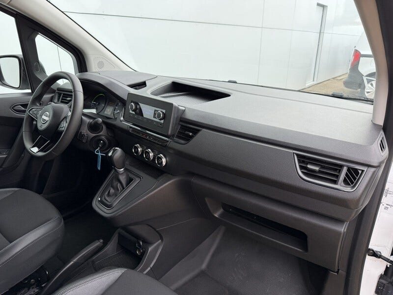 Nissan Townstar (9)