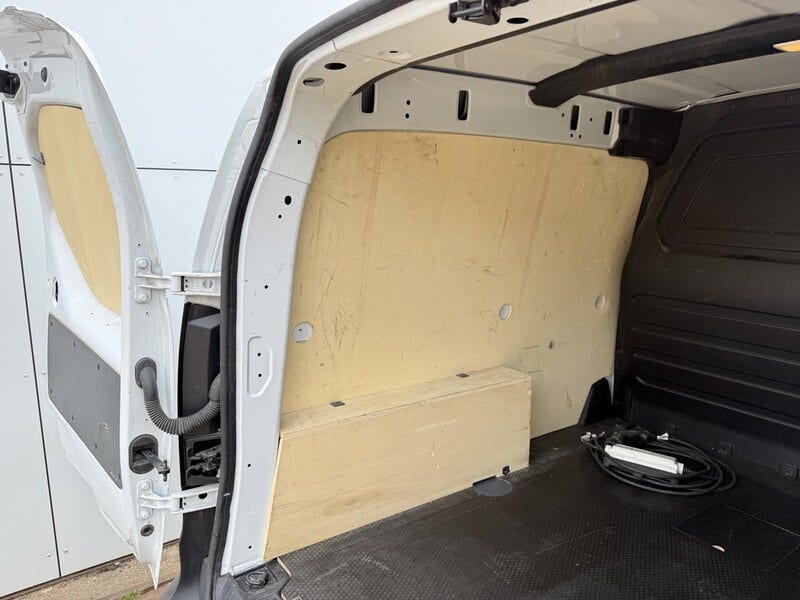 Nissan Townstar (14)