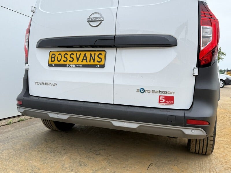 Nissan Townstar (17)
