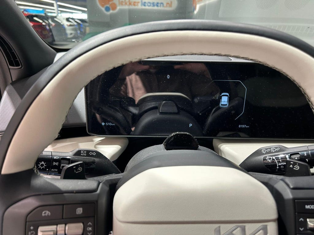 Kia EV4 (13)