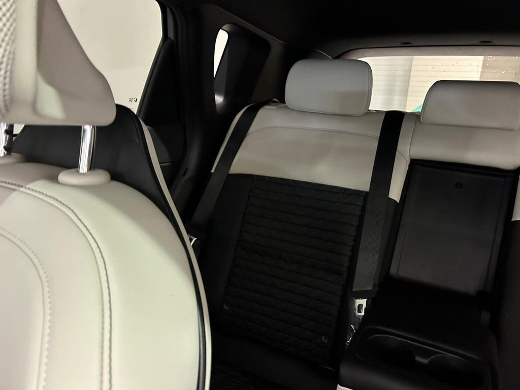 Kia EV4 (15)