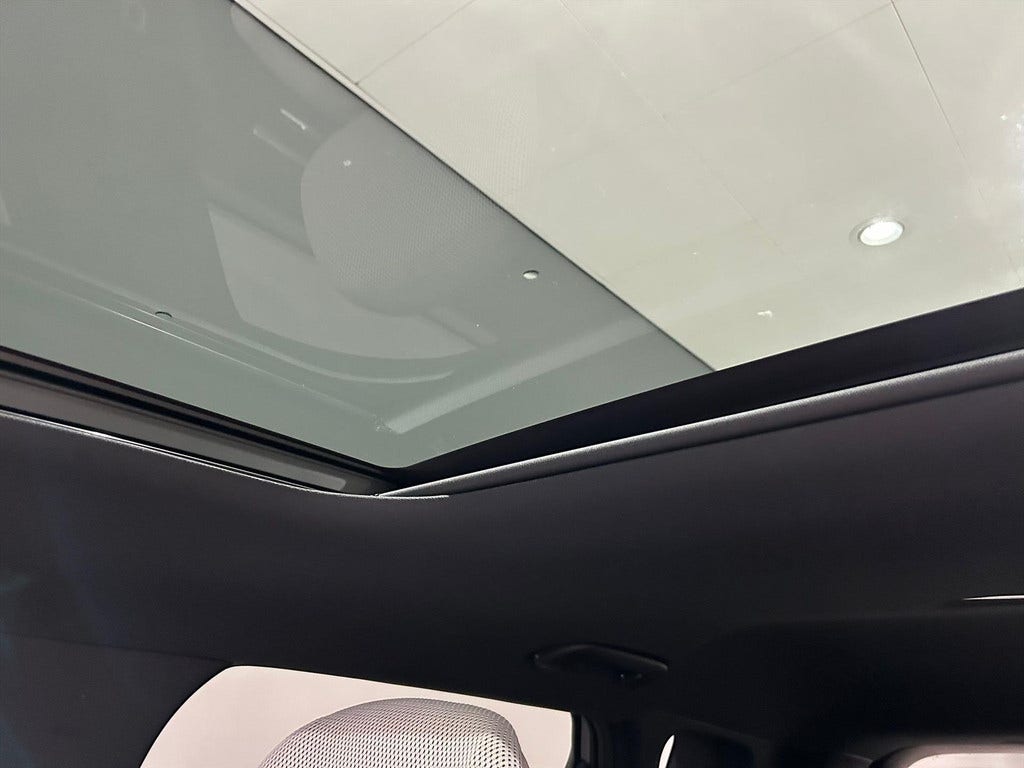 Kia EV4 (16)