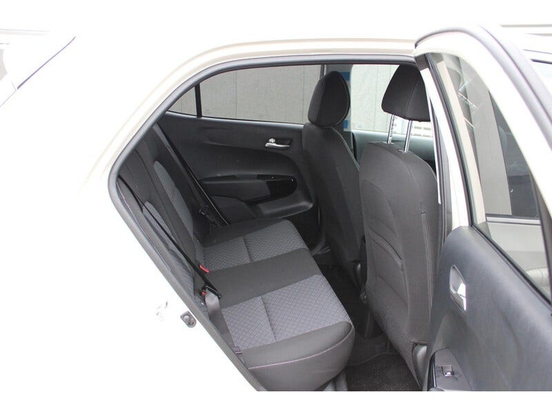 Kia Picanto (12)