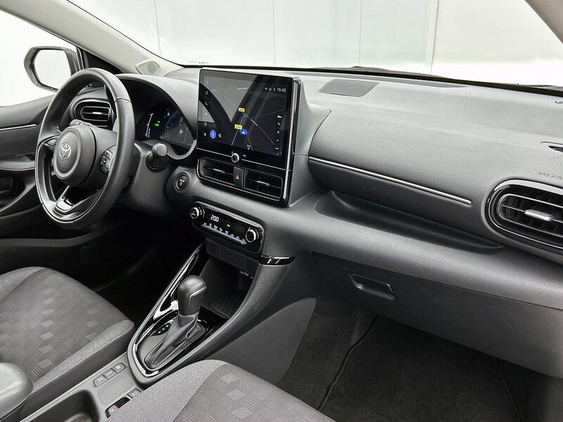 Toyota Yaris (6)