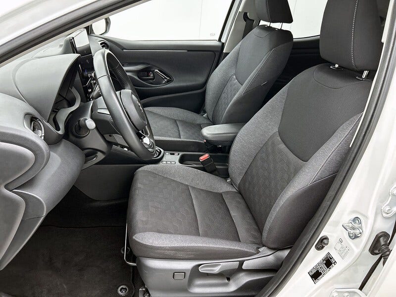 Toyota Yaris (19)