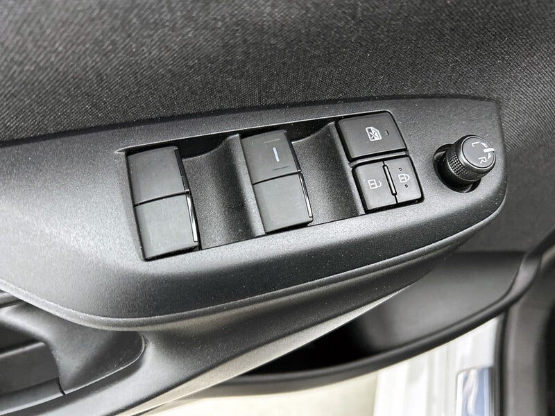 Toyota Yaris (24)