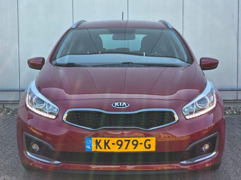 Kia cee'd (2)