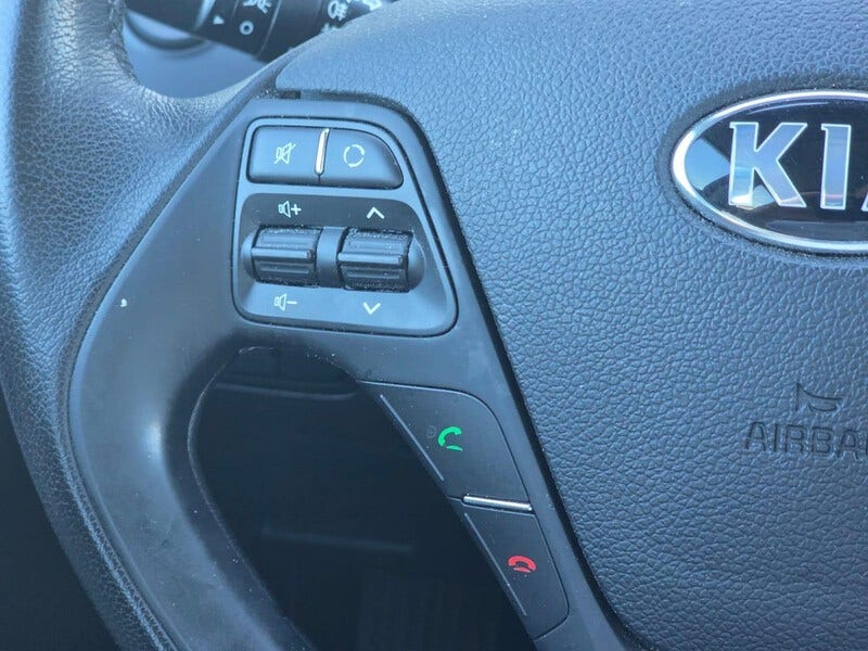 Kia cee'd (14)