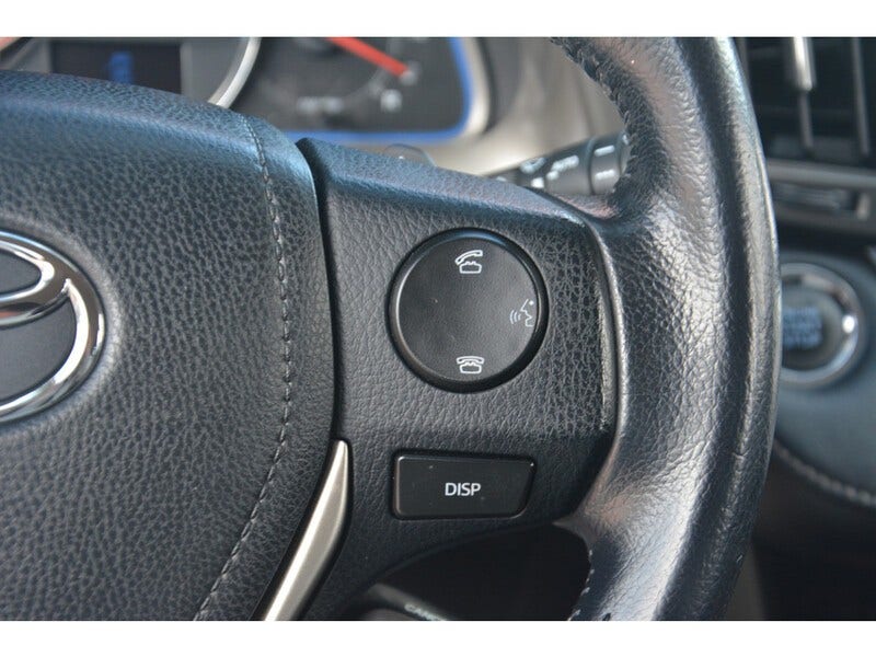 Toyota RAV4 (15)