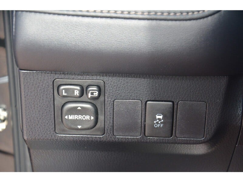 Toyota RAV4 (19)