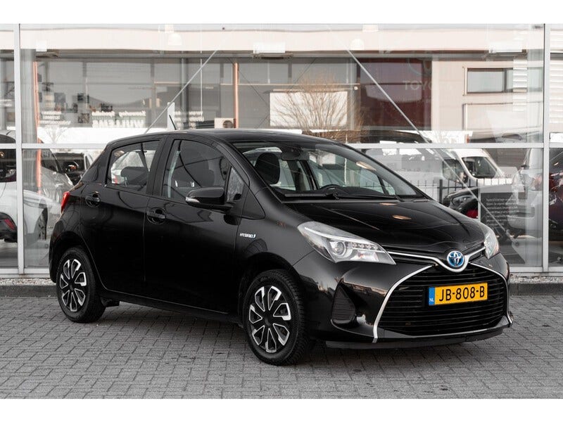 Toyota Yaris (7)