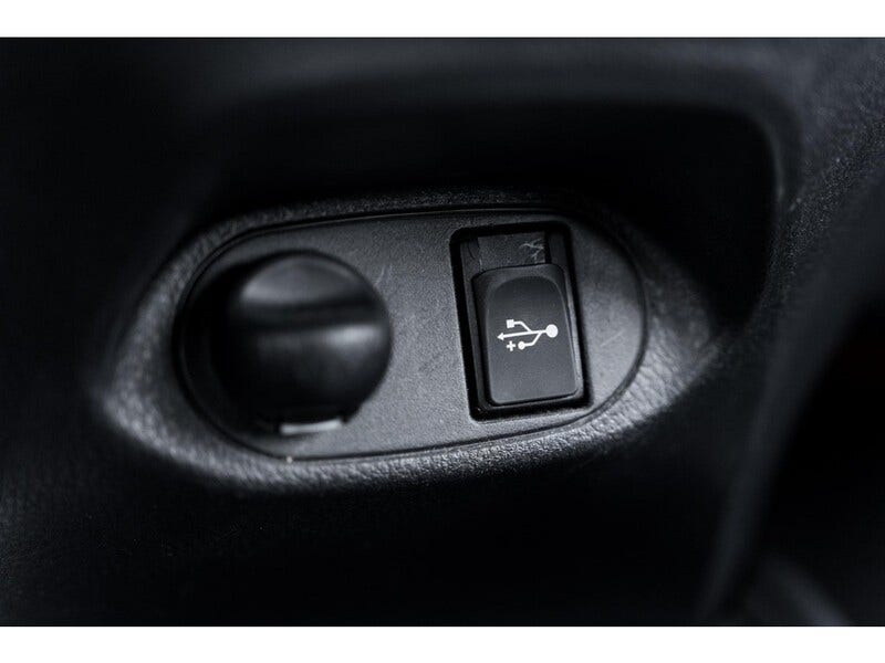 Toyota Yaris (23)
