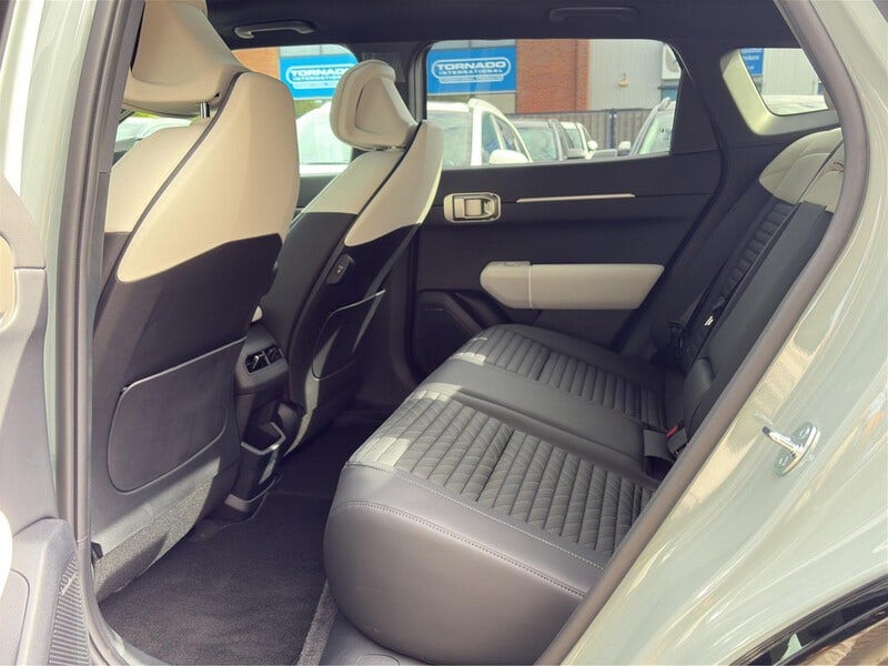 Kia EV4 (14)