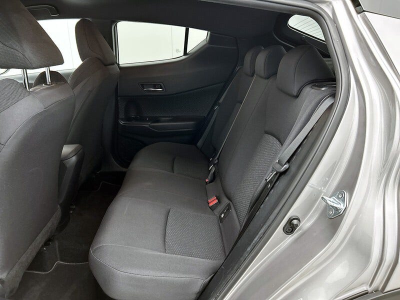 Toyota C-HR (22)