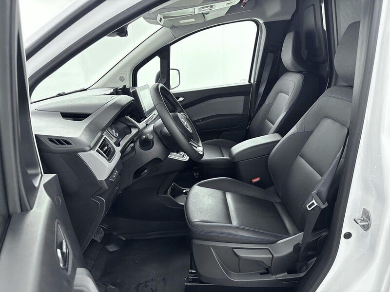 Nissan Townstar (6)