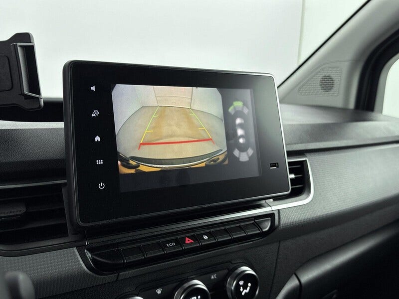 Nissan Townstar (8)