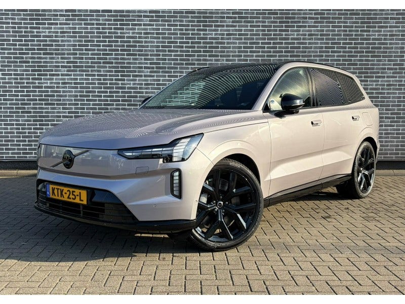 Volvo EX90