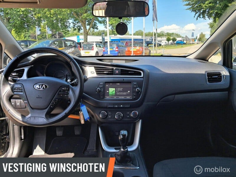 Kia cee'd (12)