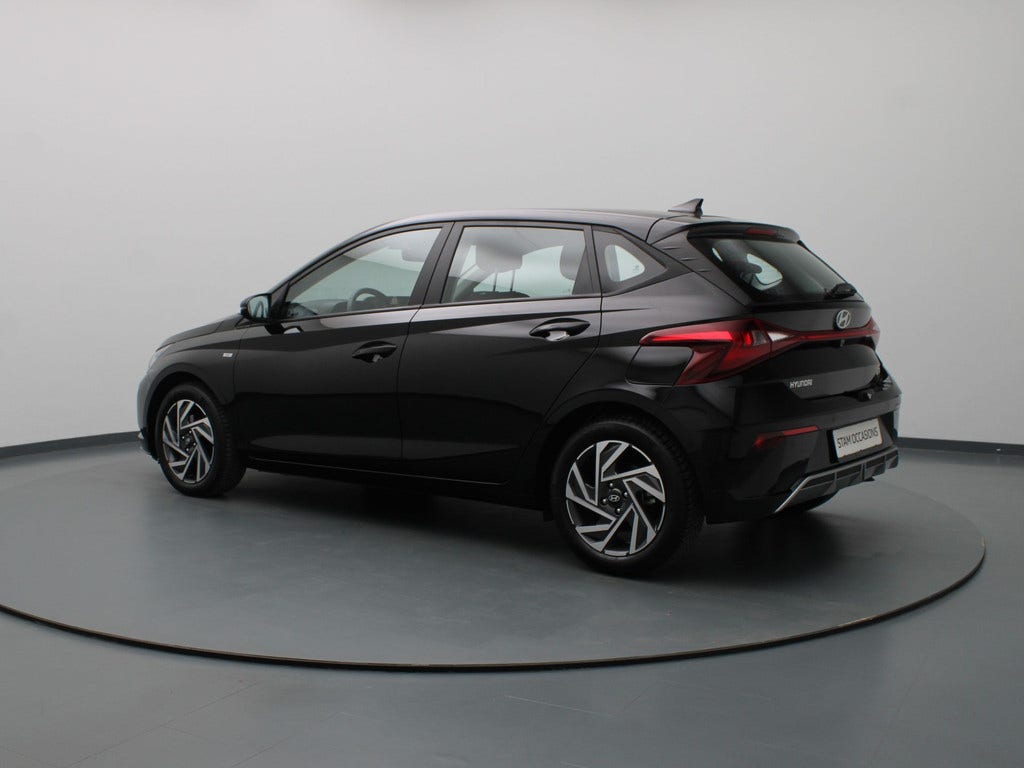 Hyundai i20 (2)