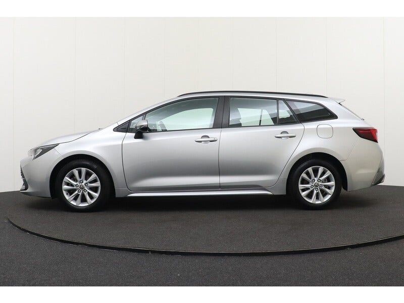 Toyota Corolla Sports (5)
