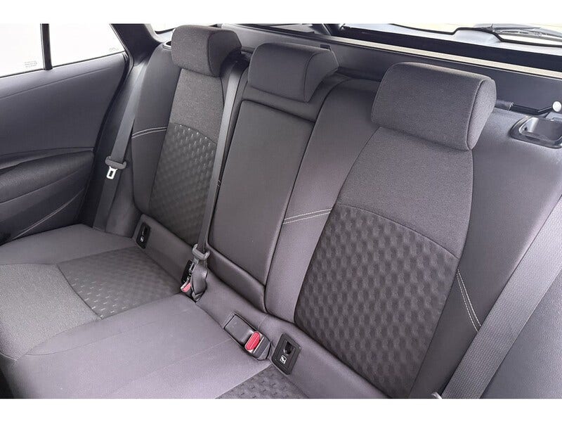 Toyota Corolla Sports (11)
