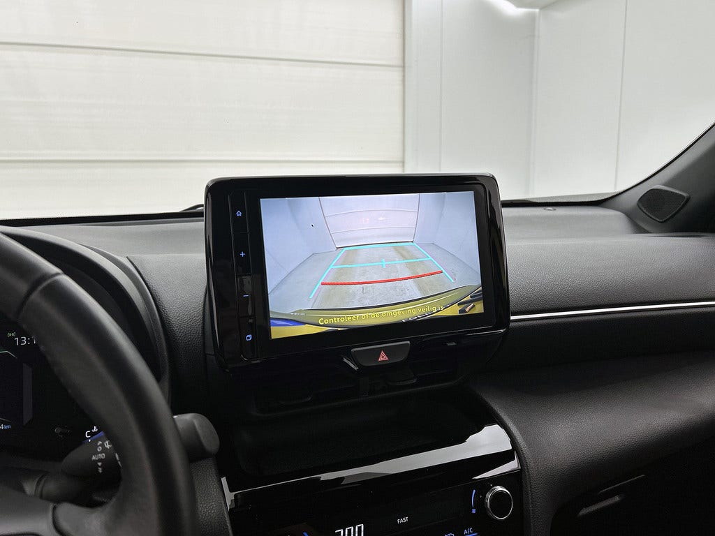Toyota Yaris Cross (8)