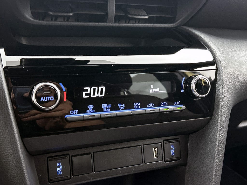 Toyota Yaris Cross (10)