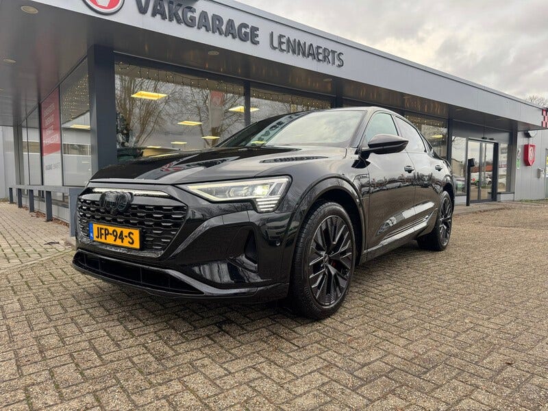Audi Q8 Sportback e tron