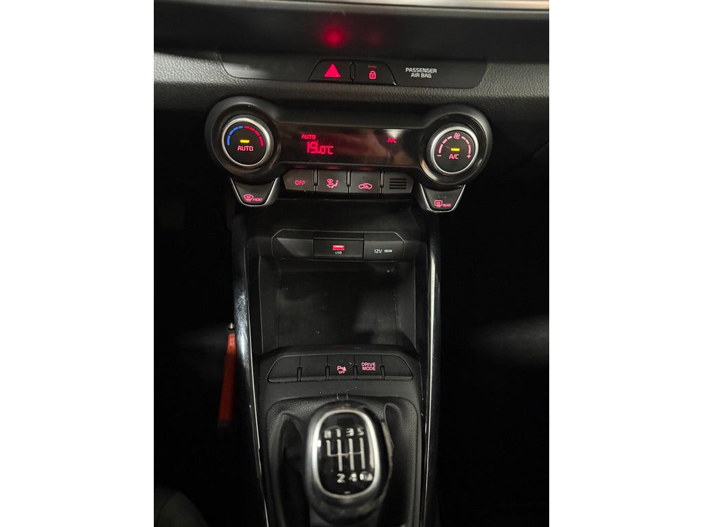 Kia Stonic (18)